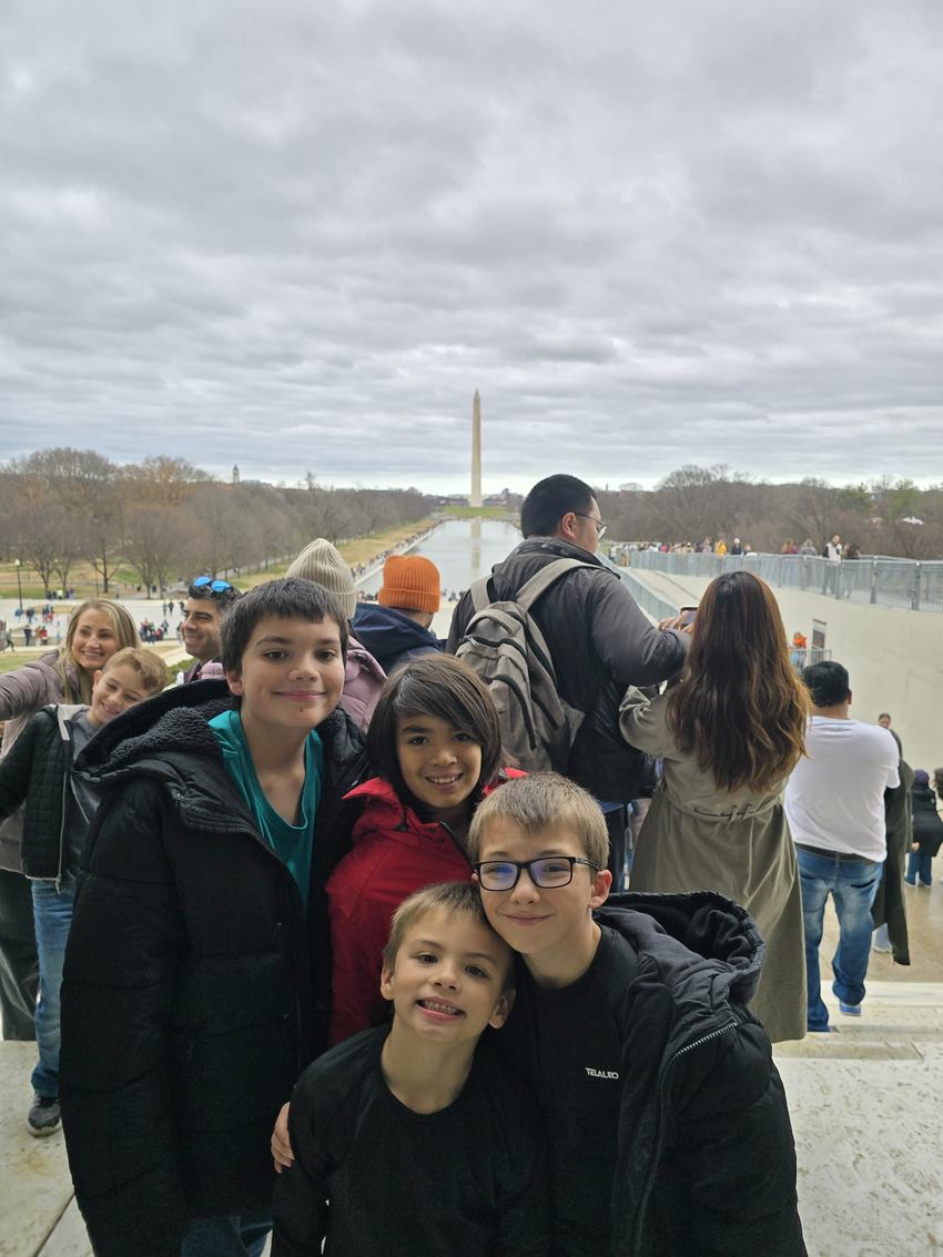 The four kids on the steps of the Lincoln Memorial